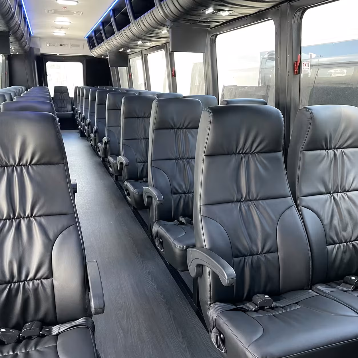 round rock 30 passenger minibus rental