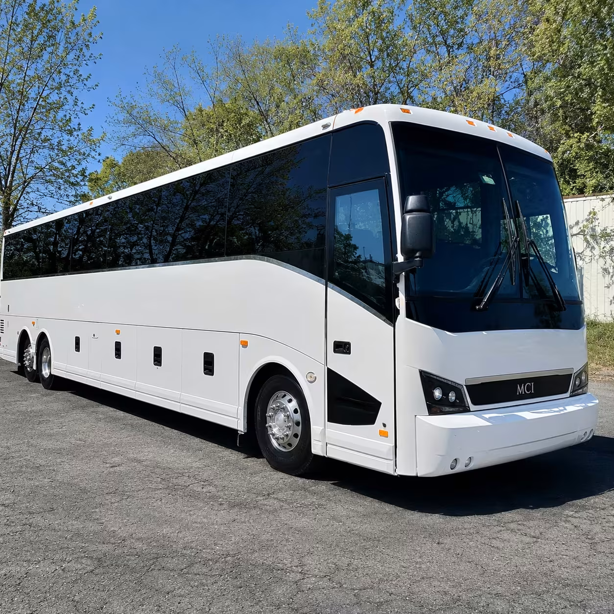 round rock employee shuttle buses for dell and apple campuses