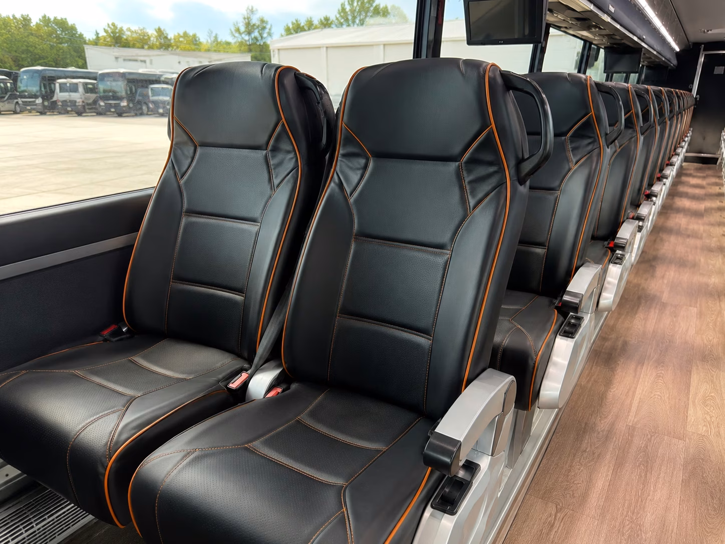 shuttle buses for round rock wedding venues and hotel pickups